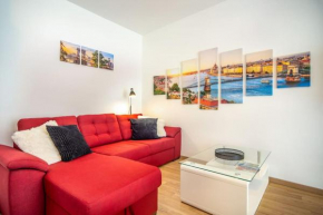 Grace Pine Apartment 1